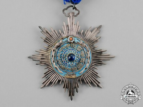 Order of the Double Dragon, Type II, III Class, III Grade Star Obverse