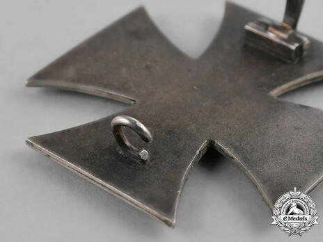 Iron Cross I Class, by Klein & Quenzer (65, Type A) Detail