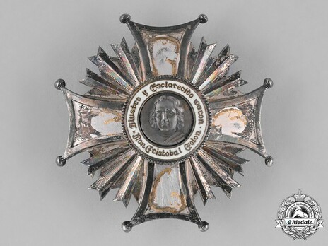 II Class Grand Cross Breast Star Obverse