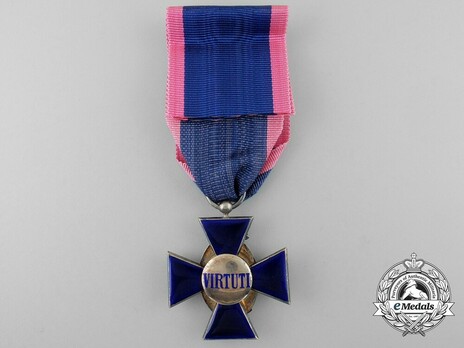 Royal Order of Merit of St. Michael, IV Class Cross (without crown) Reverse