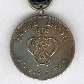 Military Long Service Decoration, Type IV, III Class Medal for 9 Years Obverse