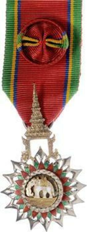 Thailand+order+of+the+elephant+officer+%281%29