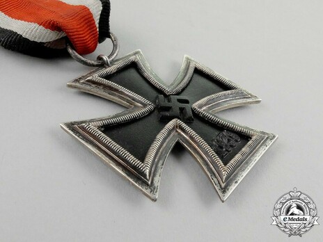Iron Cross II Class, by Steinhauer & Lück, #4, L/16 (no lug, unmarked) Obverse