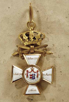 House Order of Duke Peter Friedrich Ludwig, Military Division, Commander (in gold, swords on ring) Reverse