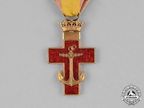 1st Class Cross (red distinction) Obverse