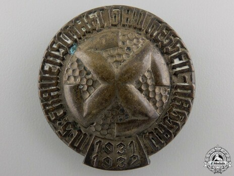 Honour Pin of the NS Women's Organization Gau Hessen-Nassau Obverse