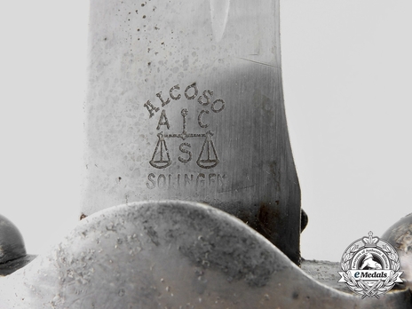 RAD Hewer M37 by Alcoso Maker Mark
