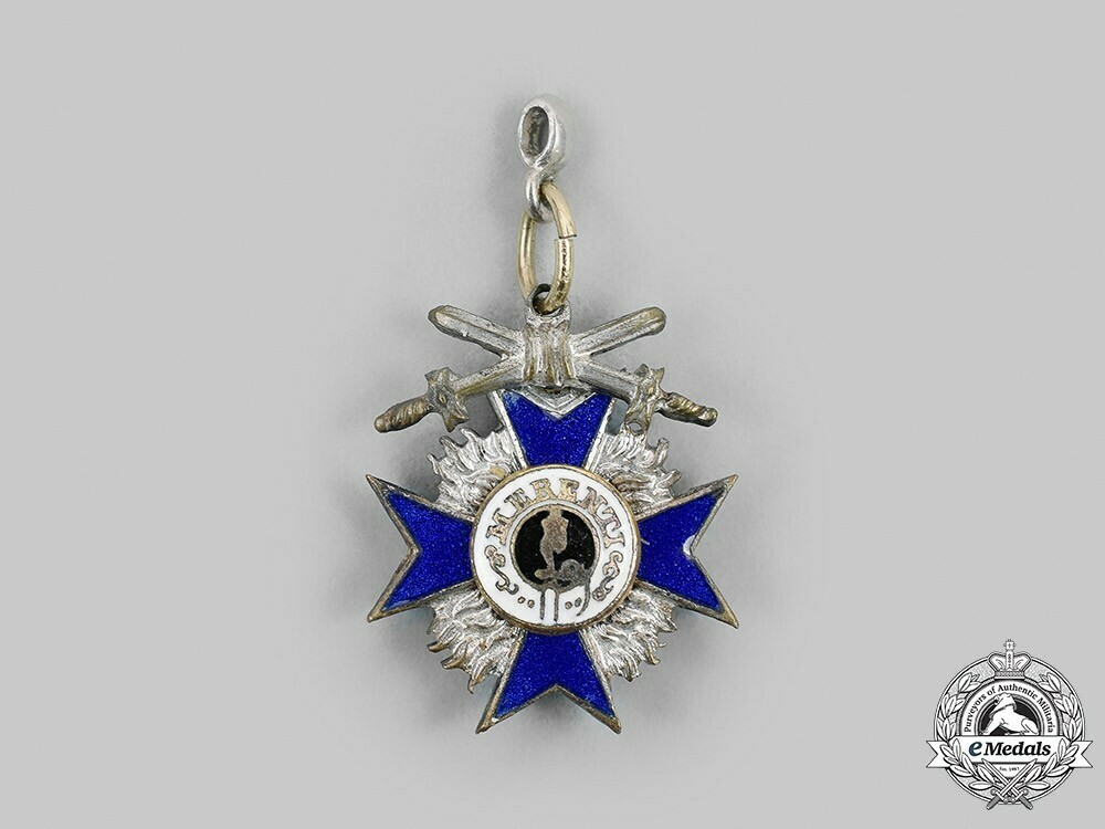 Order+of+military+merit+cross%2c+miniature+iii+class+with+swords%2c+2+