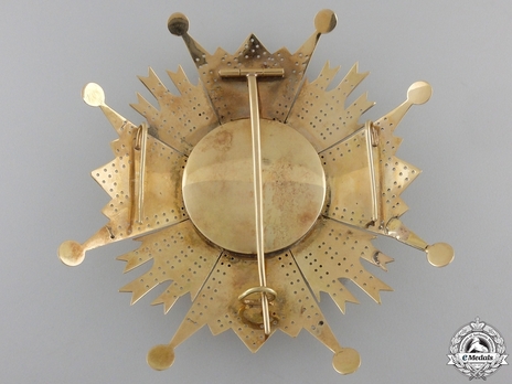 Grand Cross Breast Star (Gold) Reverse