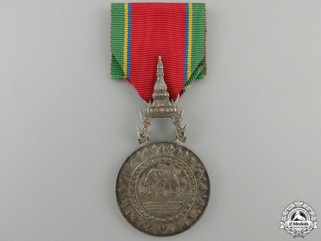 Order of the White Elephant, Type III, Medal in Silver, VII Class 