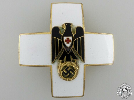 Cross of Honour of the German Red Cross, Type III, Merit Cross Obverse