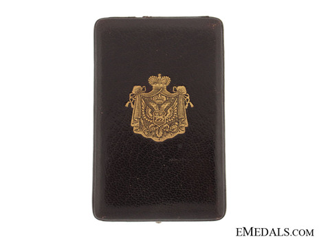 Order of the Red Cross, Type I, Medal Case of Issue Obverse