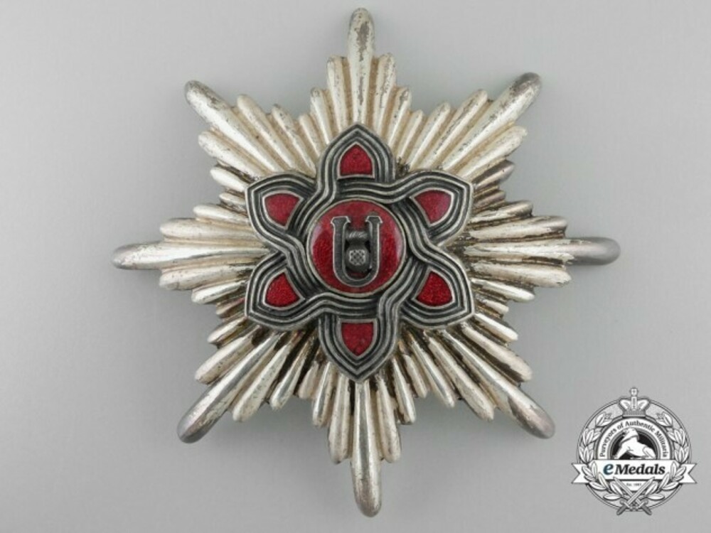 O4