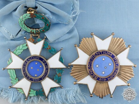 Grand Cross Details
