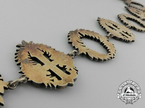 Knight Collar Reverse