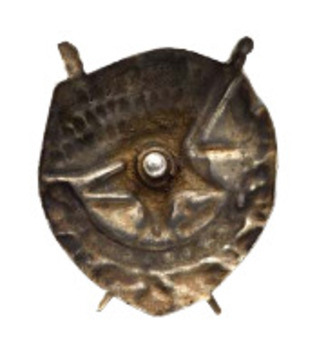 Circular Medal (in gold/silver) Reverse