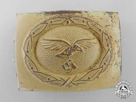Afrikakorps Luftwaffe NCO/EM's Belt Buckle (tan version) Obverse