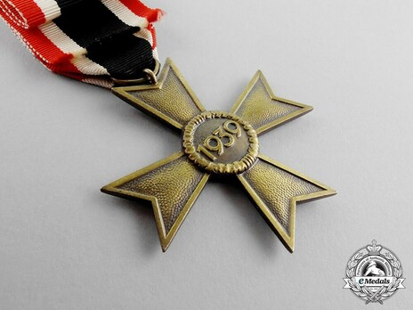 War Merit Cross II Class without Swords (by Katz & Deyhle) Reverse