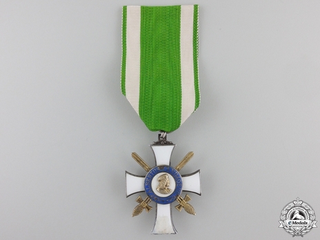 Order of Merit, Type II, Military Division, II Class Knight Obverse