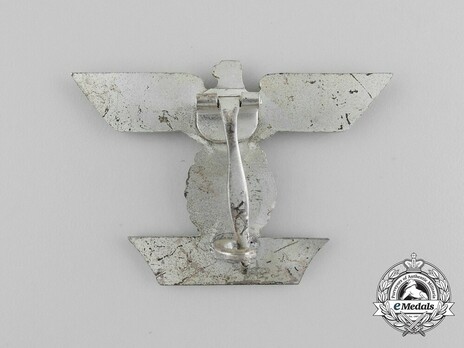 Clasp to the Iron Cross I Class, Type I, by Boerger (pinback) Reverse