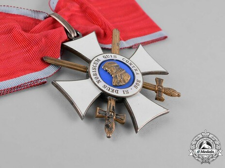 Order of Philip the Magnanimous, Type II, Commander with Swords (in silver gilt) Obverse
