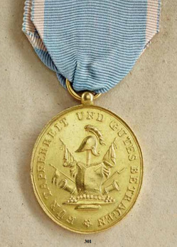 Military Honour Medal, Type II, in Gold Obverse
