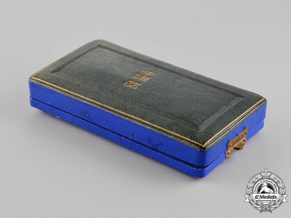 Royal+order+of+merit+of+st.+michael%2c+i+class+knight+cross+case+of+issue+1