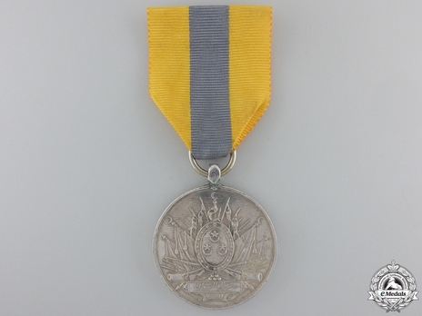 Silver Medal (without clasp) Obverse