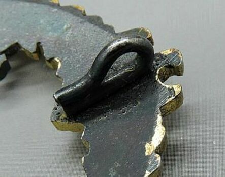 Destroyer War Badge, by Petz & Lorenz Detail