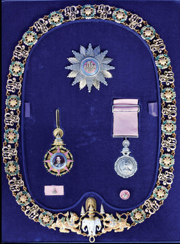 Order of Chula Chom Klao, Grand Cordon, Collar (Special Class)