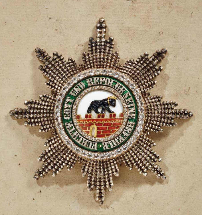 Order+of+albert+the+bear%2c+grand+cross+breast+star%2c+diamonds%2c+obv