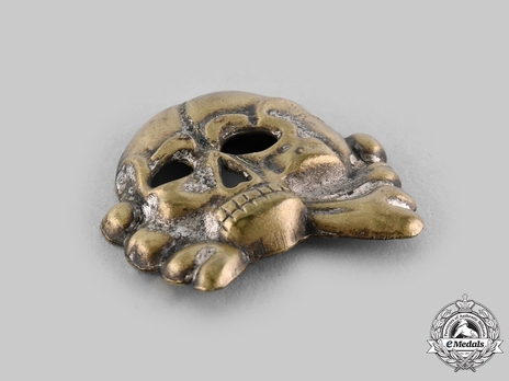 Waffen-SS Metal Cap Death's Head Type I (tombak) Obverse