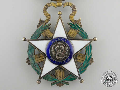 Commander Obverse