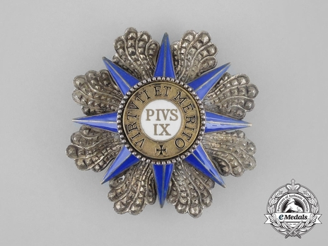 Grand Cross Breast Star (with silver and silver-gilt) Obverse