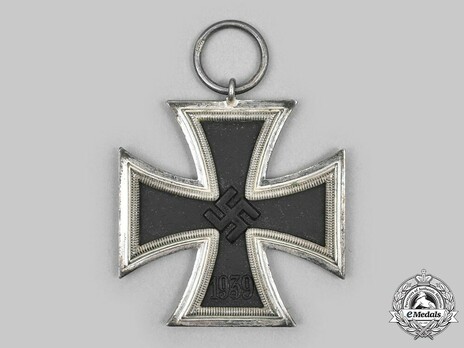 Iron Cross II Class, by W. Deumer (regular frame, "L/11") Obverse