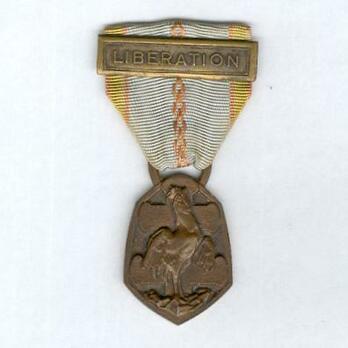 Bronze Medal (with "LIBERATION" clasp, stamped "G. SIMON" "F. JOSSE") Obverse