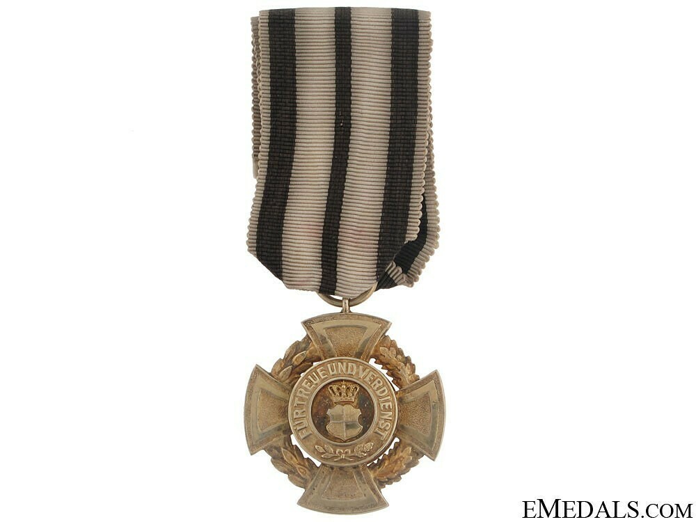 Golden merit cro 509be2e71a325