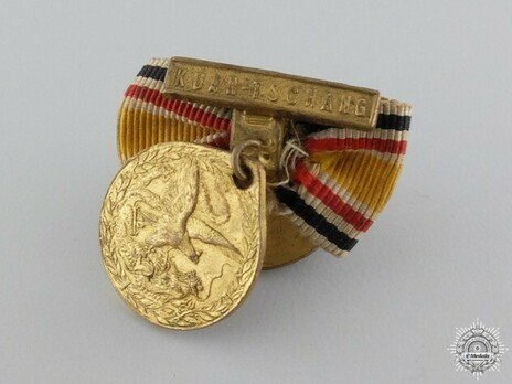 Miniature China Commemorative Medal, for Combatants (with one clasp) Obverse