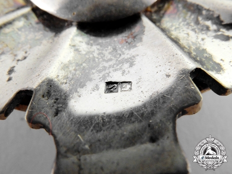 Grand Cordon (with Lily suspension, 1953-1972) Reverse Detail