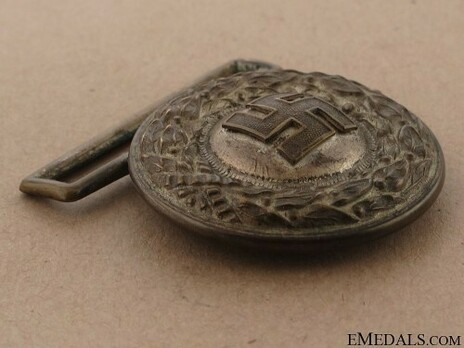 HJ Officer Lower Leader Belt Buckle Type I Obverse