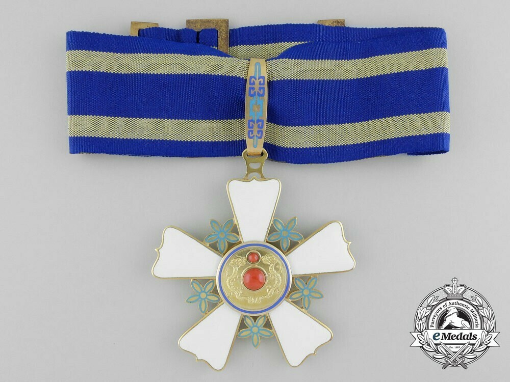 Order+of+the+double+dragon%2c+type+ii%2c+ii+class%2c+i+grade+neck+badge+%28french made%29+1