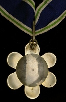 Order of Trishakti-Patta, III Class Reverse