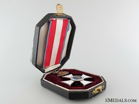 Order of Philip the Magnanimous, Type II, I Class Knight's Cross Case of Issue Interior