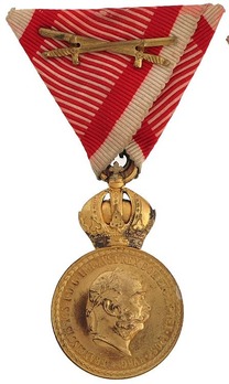 Bronze Medal (with Franz Joseph & swords) Obverse
