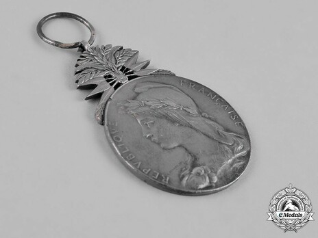 Madagascar Merit Medal, Type I, II Class Obverse