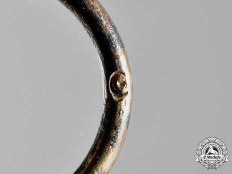 Order of the Brilliant Star of Zanzibar, Type IV, V Class Knight Detail