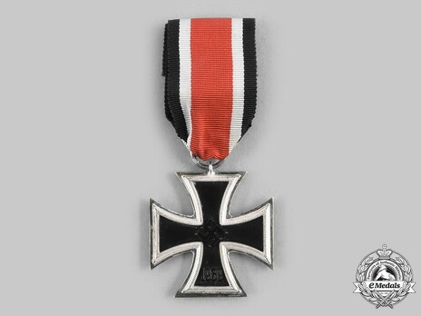 Iron Cross II Class, by H. Aurich, #113 (frame 2, "113") Obverse
