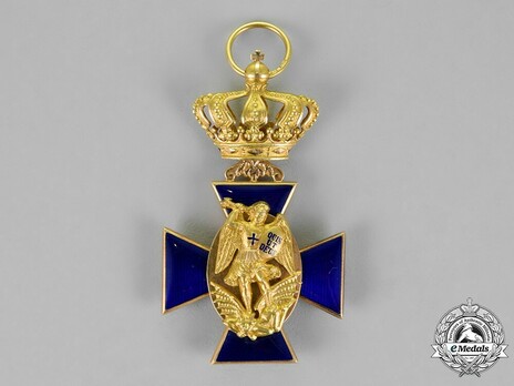 Royal Order of Merit of St. Michael, III Class Cross (in gold) Obverse