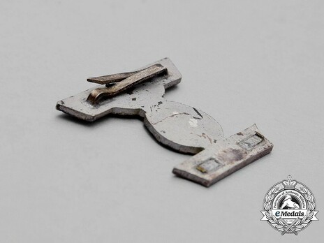 Clasp to the Iron Cross II Class, Type I Reverse