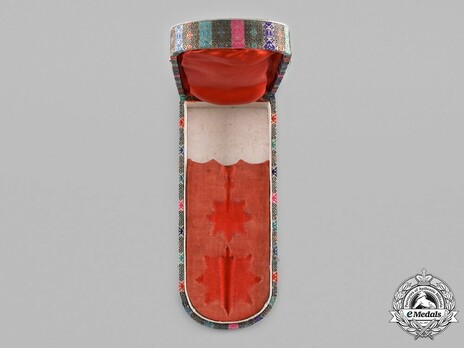 Order of the Golden Grain, Type II, II Class Sash Badge Case of Issue